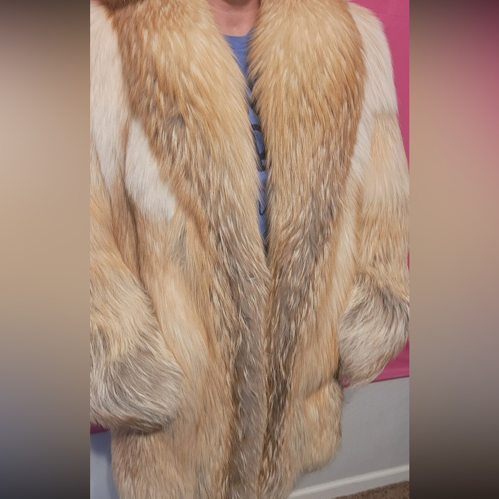 Stunning golden isle fox fur coat stroller